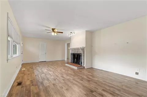 1112 Parkside Ave, Hampton, VA 23669 photo 10
