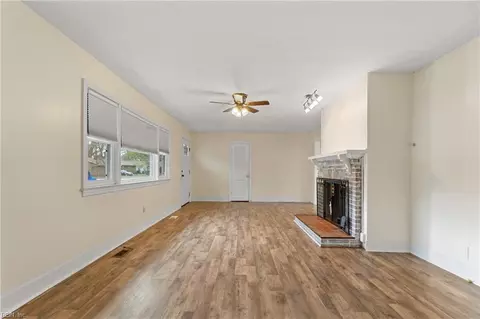 1112 Parkside Ave, Hampton, VA 23669 photo 11