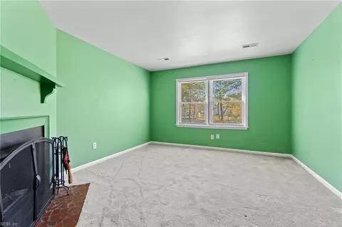 907 Laredo Ct, Hampton, VA 23669 photo 13