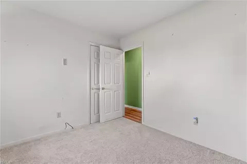 907 Laredo Ct, Hampton, VA 23669 photo 20
