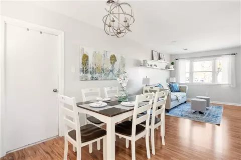 Dining - 2010 Andrews Blvd, Hampton, VA 23663 photo 1 of 3