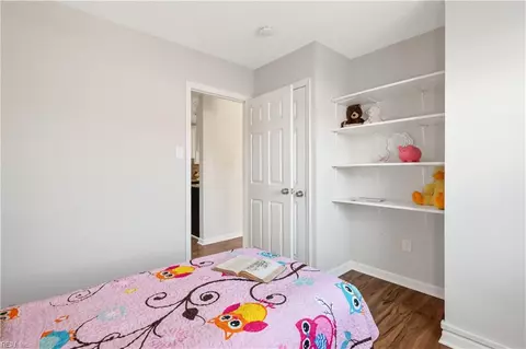 Bedroom - 2010 Andrews Blvd, Hampton, VA 23663 photo 5 of 7