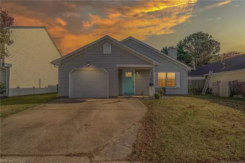 2140 Monument Dr, Virginia Beach, VA 23464