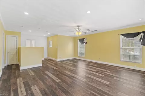 Living - 6366 Dove St, Norfolk, VA 23513 photo 2 of 2