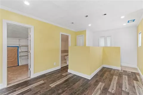 Entry Way - 6366 Dove St, Norfolk, VA 23513 photo 3 of 3