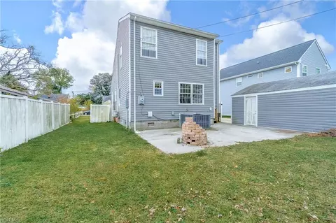 Exterior - 6366 Dove St, Norfolk, VA 23513 photo 7 of 8
