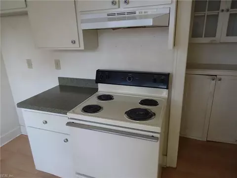 Kitchen - 226 Locust Ave, Hampton, VA 23661 photo 1 of 1
