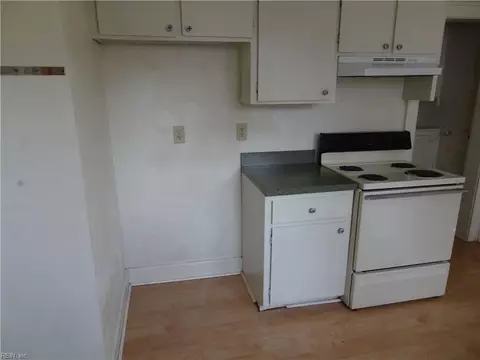 Other - 226 Locust Ave, Hampton, VA 23661 photo 3 of 12