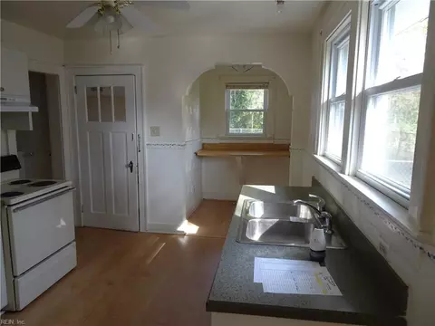 Other - 226 Locust Ave, Hampton, VA 23661 photo 2 of 12