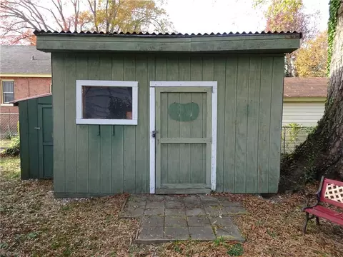 Other - 226 Locust Ave, Hampton, VA 23661 photo 1 of 12