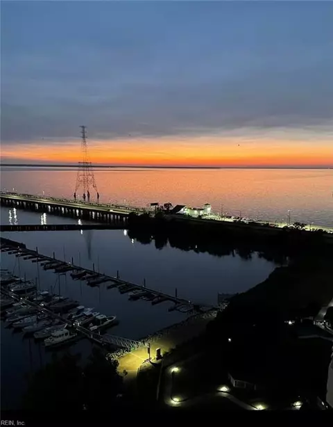7501 River Rd #11B, Newport News, VA 23607