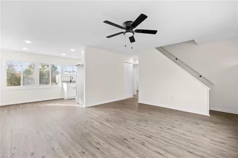 6507 Clemson Ave, Norfolk, VA 23518 photo 5
