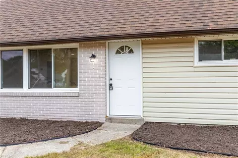 6507 Clemson Ave, Norfolk, VA 23518 photo 2