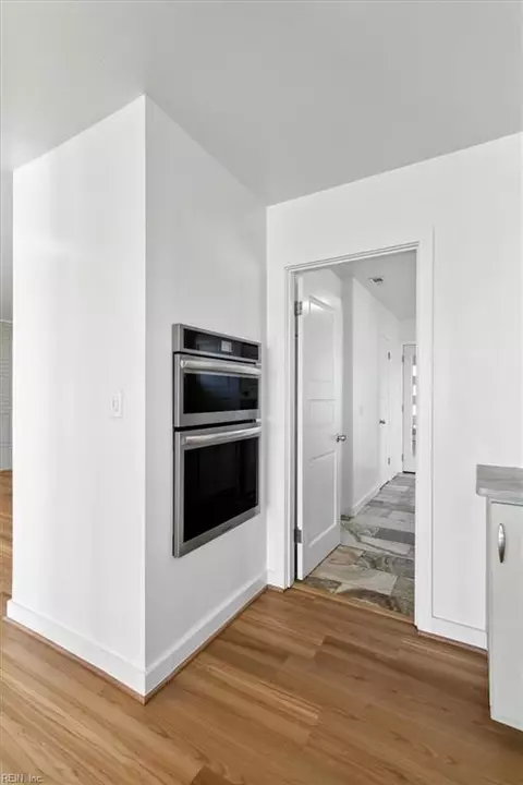 3820 Chesapeake Ave, Hampton, VA 23669 photo 19