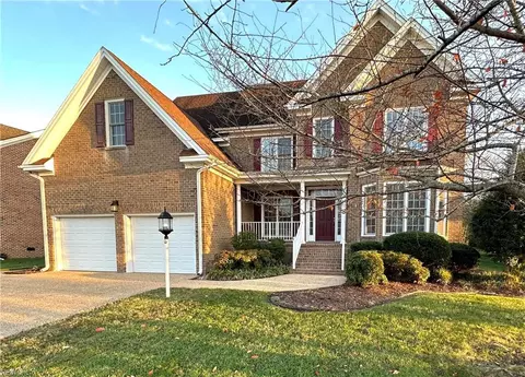 5306 Sports Club Rn Run, Suffolk, VA 23435