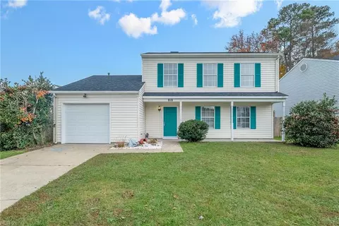 810 Deer Path Trl, Newport News, VA 23608