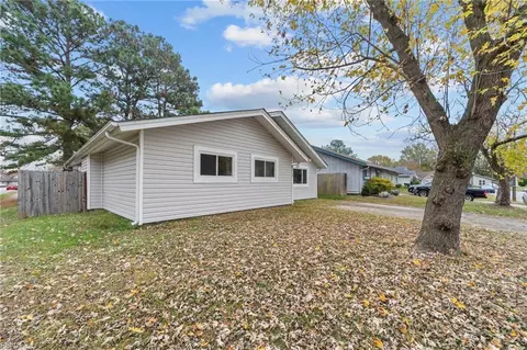 4313 Tall Oak Ct, Virginia Beach, VA 23462