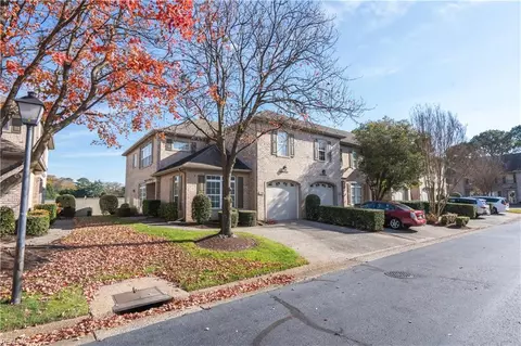 1108 Vintage Ct, Virginia Beach, VA 23454