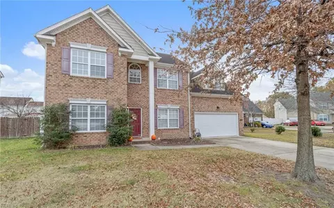 159 Kings Gate Dr, Portsmouth, VA 23701