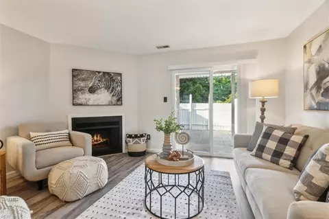 3728 Sugar Creek Cir, Portsmouth, VA 23703