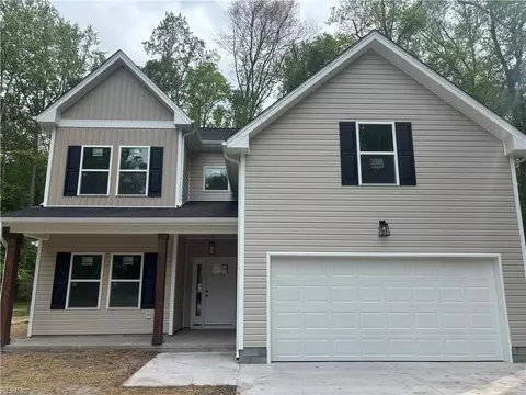 601 Ambrose St, Chesapeake, VA 23322