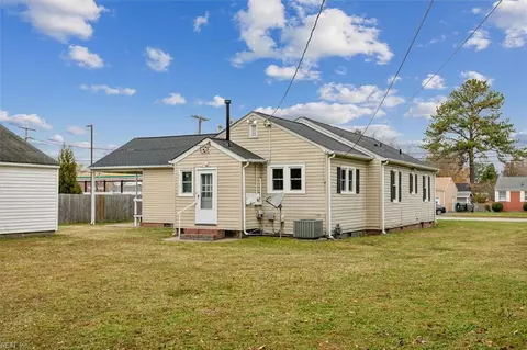 1604 Briarfield Rd, Hampton, VA 23661 photo 45