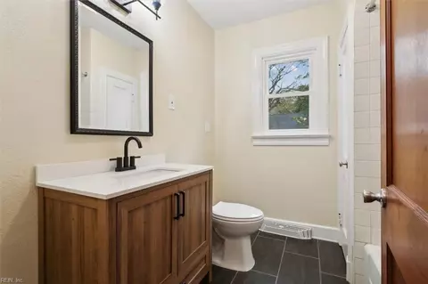 1604 Briarfield Rd, Hampton, VA 23661 photo 29