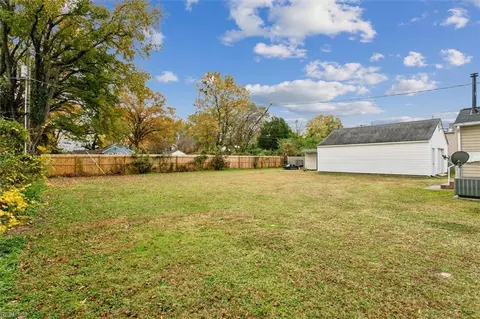 1604 Briarfield Rd, Hampton, VA 23661 photo 43