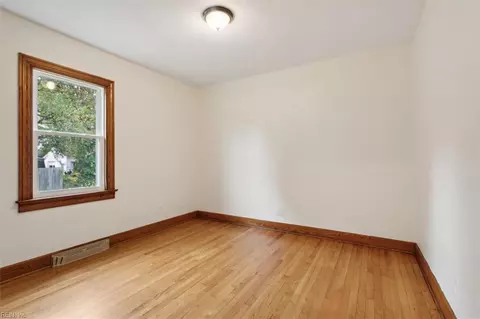 1604 Briarfield Rd, Hampton, VA 23661 photo 25