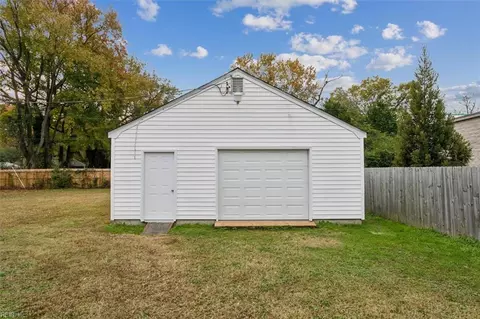 1604 Briarfield Rd, Hampton, VA 23661 photo 39