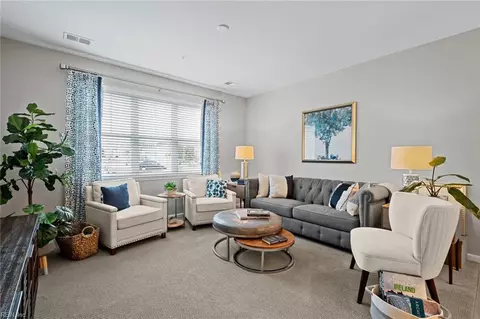 1728 Vankar Dr #205, Virginia Beach, VA 23456