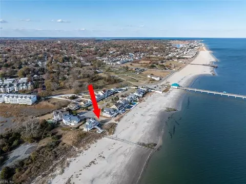 17 Thimble Shoals Ct, Hampton, VA 23664