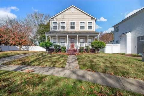 Exterior - 4 Parliament Ct, Hampton, VA 23669 photo 2 of 2