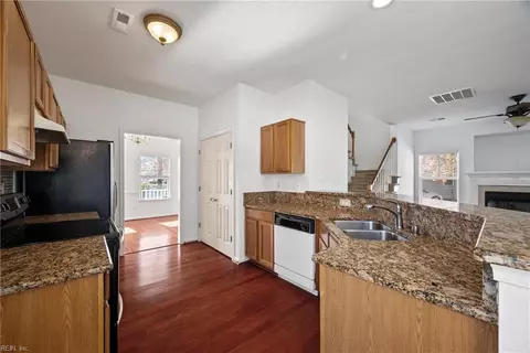 Kitchen - 4 Parliament Ct, Hampton, VA 23669 photo 3 of 3