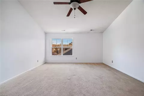 Bedroom - 4 Parliament Ct, Hampton, VA 23669 photo 5 of 6