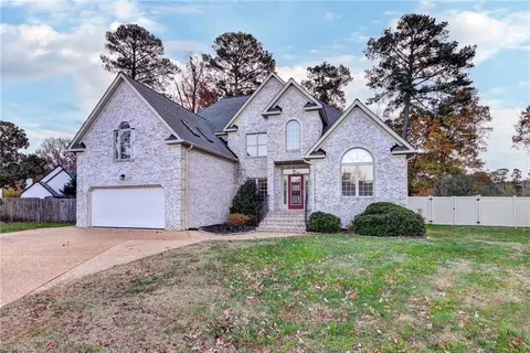 112 Alfred Ct, Yorktown, VA 23693