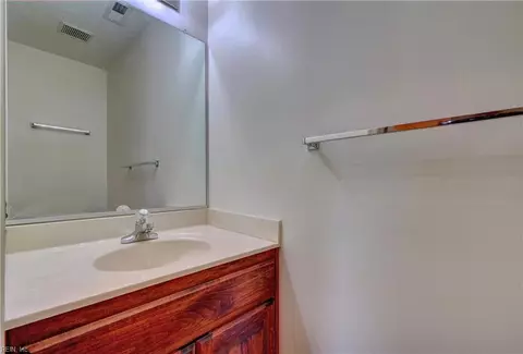 6 Troy Cir, Hampton, VA 23666 photo 29