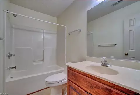6 Troy Cir, Hampton, VA 23666 photo 32