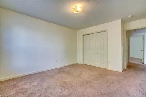 6 Troy Cir, Hampton, VA 23666 photo 34