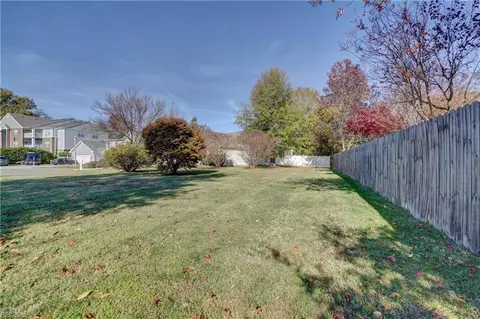 6 Troy Cir, Hampton, VA 23666 photo 42