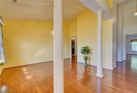 6 Troy Cir, Hampton, VA 23666 photo 7