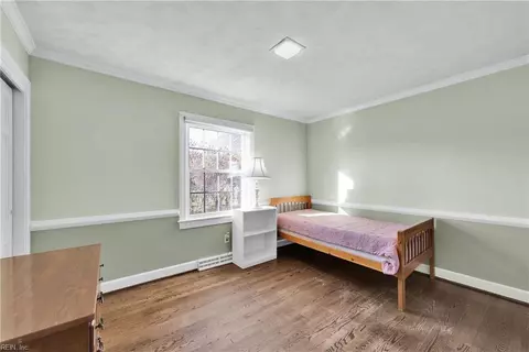 Bedroom - 465 Whealton Rd, Hampton, VA 23666 photo 1 of 5