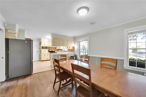 Dining - 465 Whealton Rd, Hampton, VA 23666 photo 1 of 3