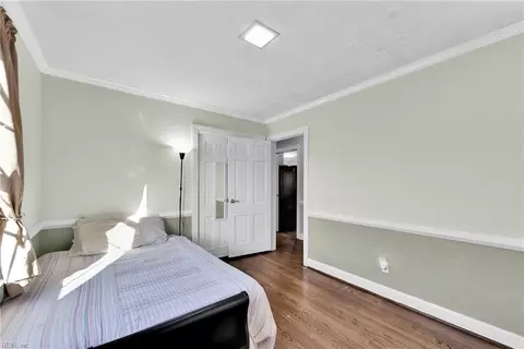 Bedroom - 465 Whealton Rd, Hampton, VA 23666 photo 4 of 5