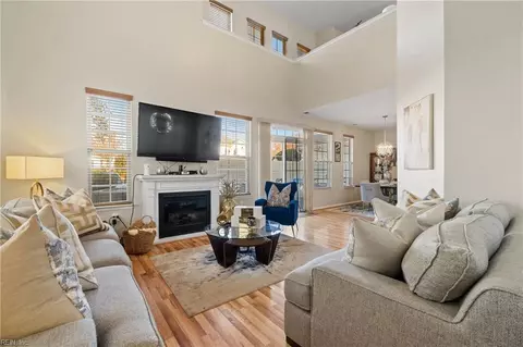 5337 Charmont Ct, Virginia Beach, VA 23455