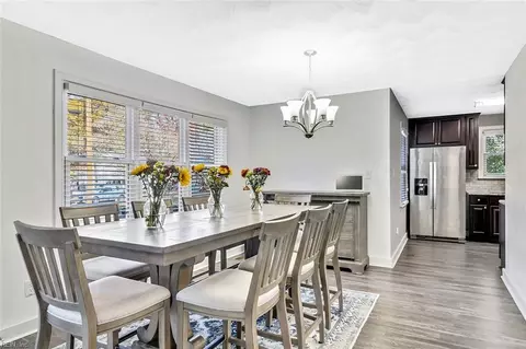 Dining - 9332 Morwin St, Norfolk, VA 23503 photo 2 of 2