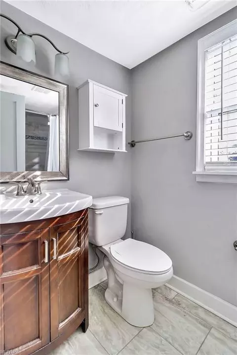 Bath - 9332 Morwin St, Norfolk, VA 23503 photo 4 of 5