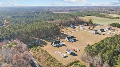View/Area - 34379 Unity Rd, Zuni, VA 23898 photo 2 of 4