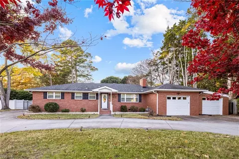729 N Great Neck Rd, Virginia Beach, VA 23454