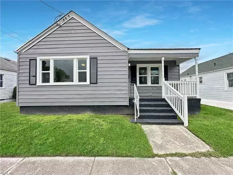1422 Wilcox Ave, Portsmouth, VA 23704